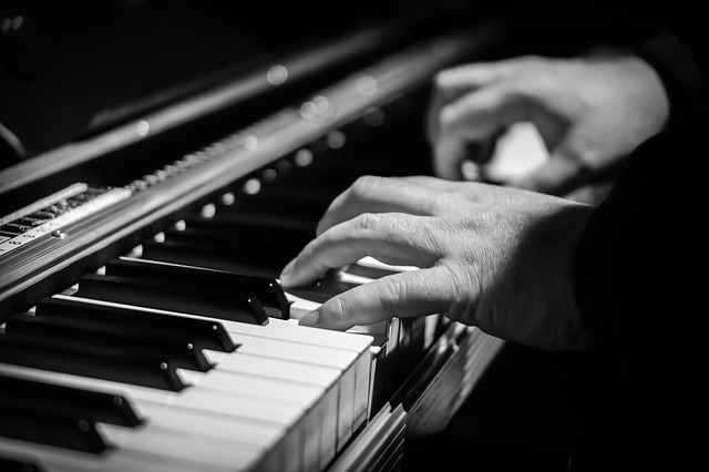 Do You Ever Struggle With Correct Piano Fingering?